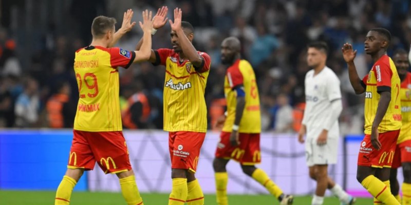 Đọc Kèo Chuẩn Trận Toulouse vs RC Lens: Phân Tích Từ Chuyên Gia 1 Toulouse vs RC Lens